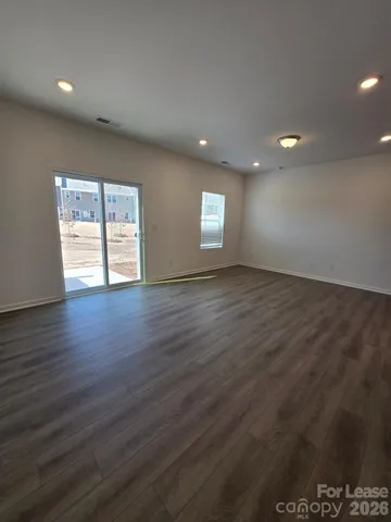 $2,300 | 774 Northwest Kitfox Drive, Unit 155, Concord, NC 28027