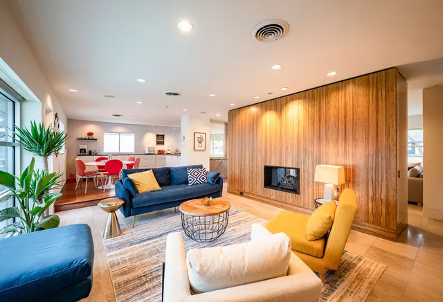 $6,000 | 6119 Waltway Drive, Houston, TX 77008