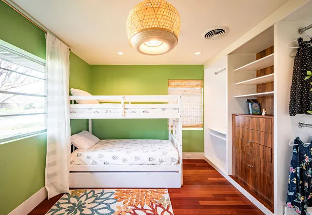 $6,000 | 6119 Waltway Drive, Houston, TX 77008