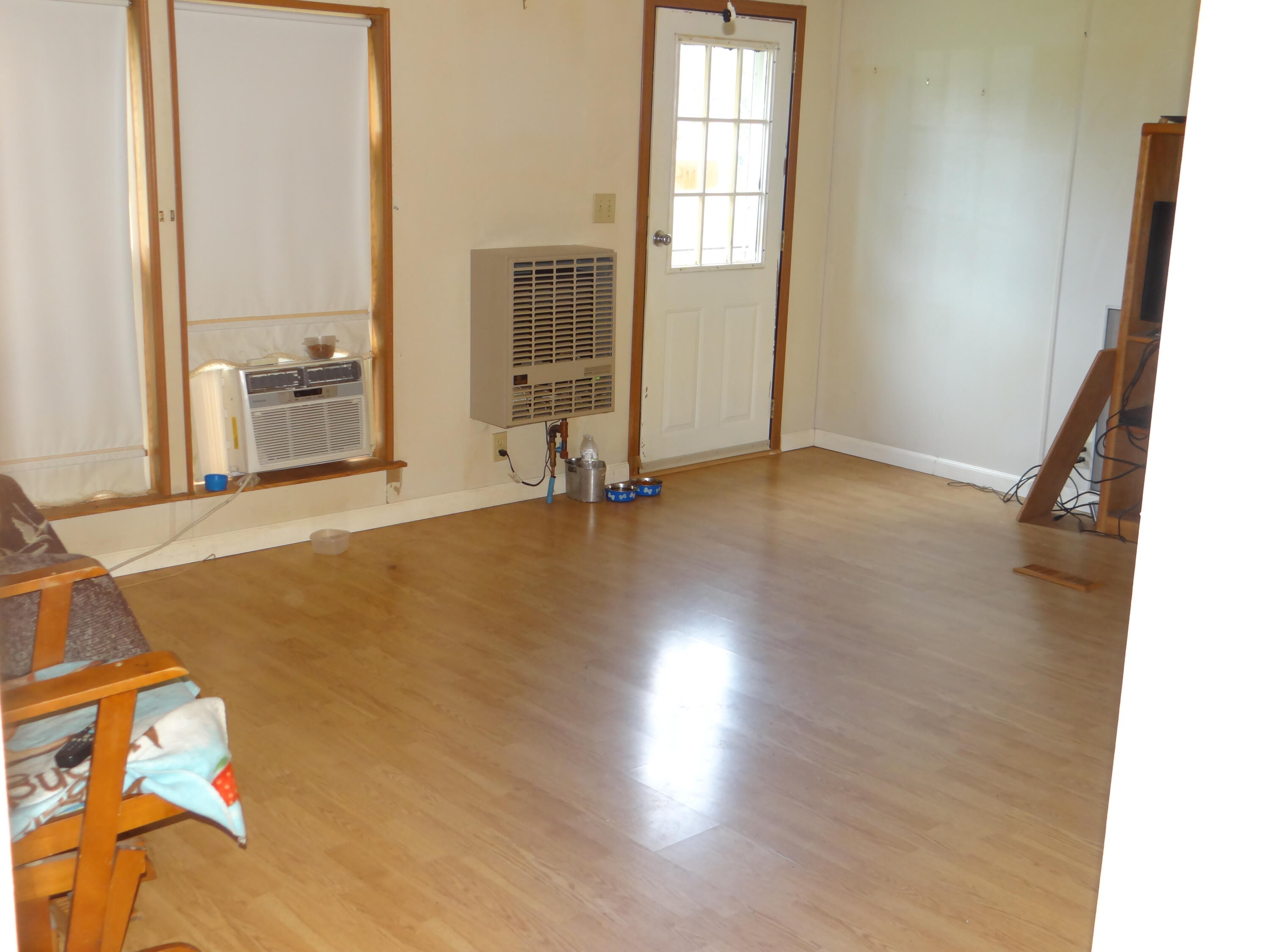 33 Pushaw Road Bangor, ME 04401 - Photo 14 of 23 Living Room