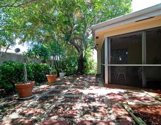 480 Neptune Road Juno Beach, FL 33408 - Photo 9 of 16 Additional Photo