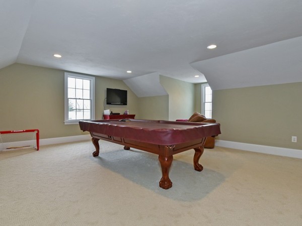 130 Woodledge Road Needham, MA 02492 - Photo 21 of 26