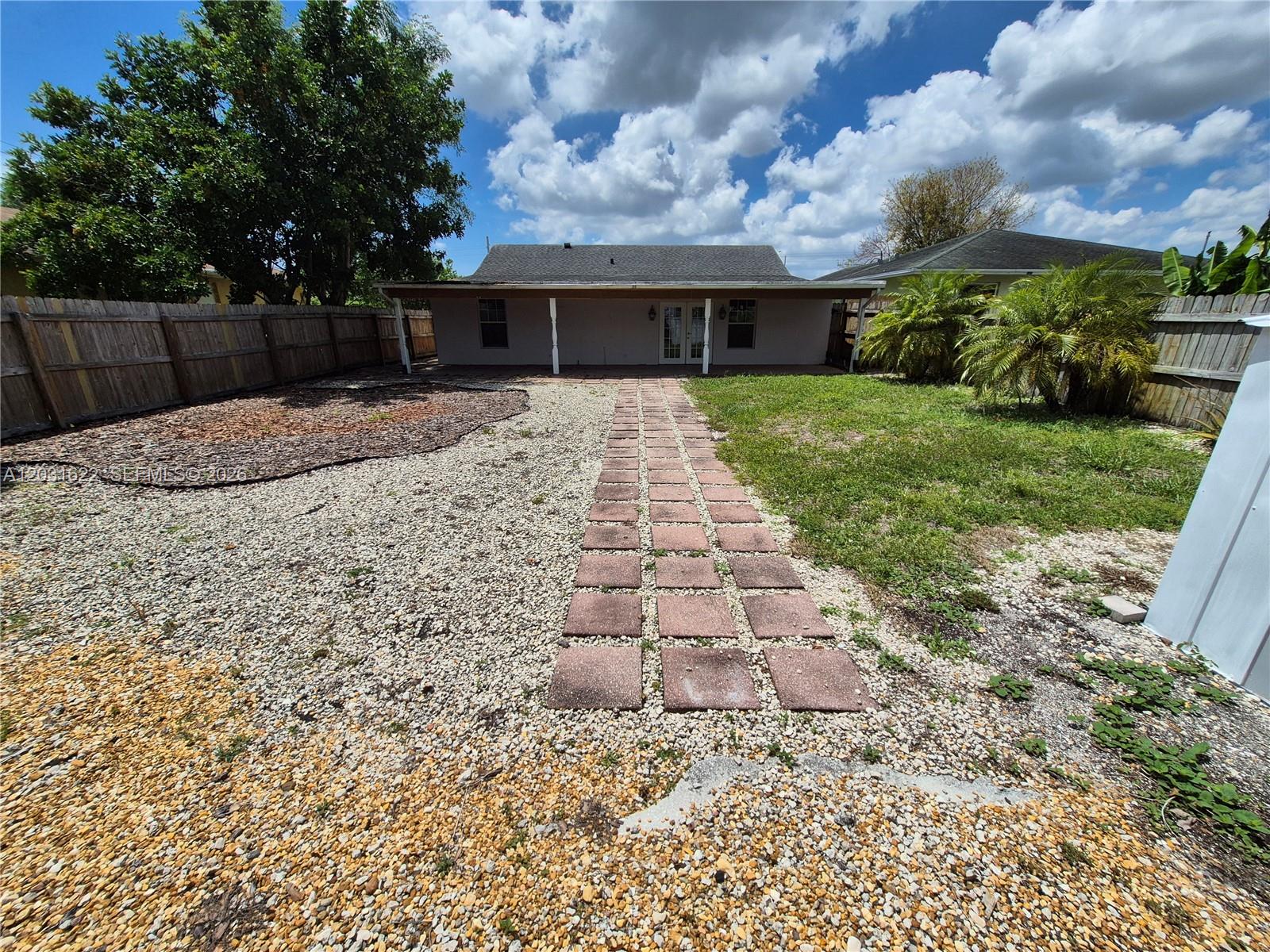 5653 Coconut Road, Unit 5653 West Palm Beach, FL 33413 - Photo 21 of 22
