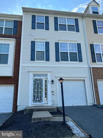 $2,495 | 803 Carnaby Street, Stafford, VA 22554