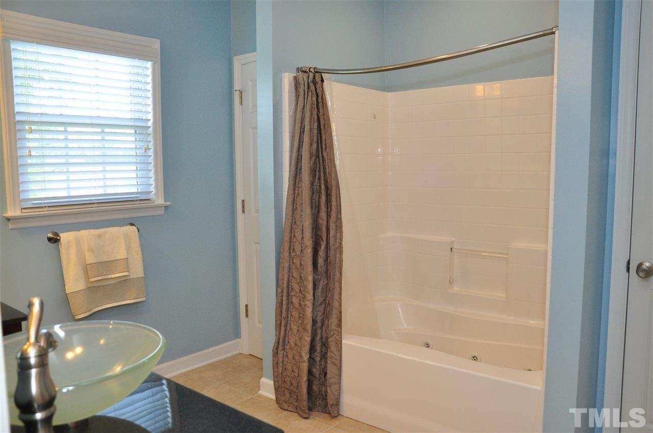 92 Vale Forest Road Kittrell, NC 27544 - Photo 10 of 25 Gallery Image 10