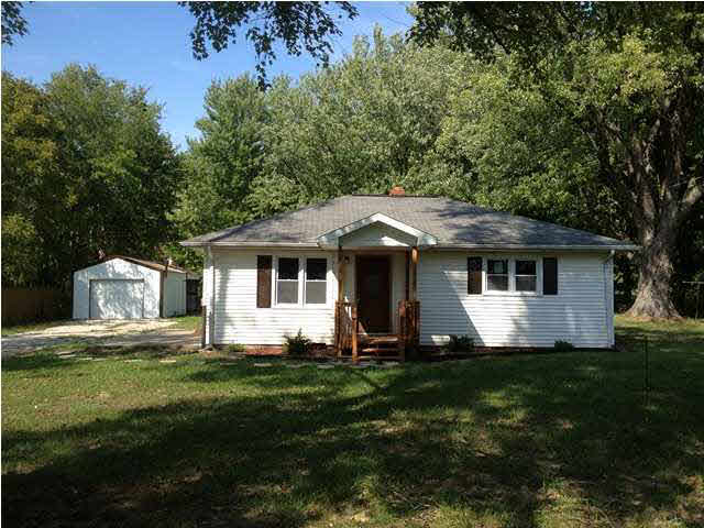 1188 West Maple Grove Road Boonville, IN 47601 - Photo 1 of 1