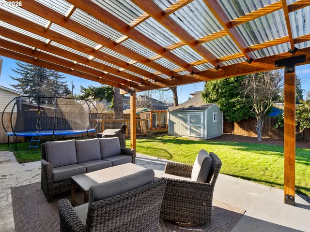 $429,900 | 10233 North Tyler Avenue, Portland, OR 97203