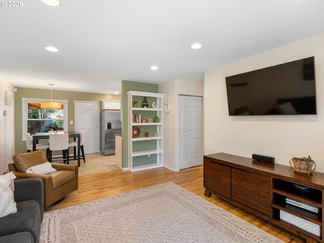 $429,900 | 10233 North Tyler Avenue, Portland, OR 97203