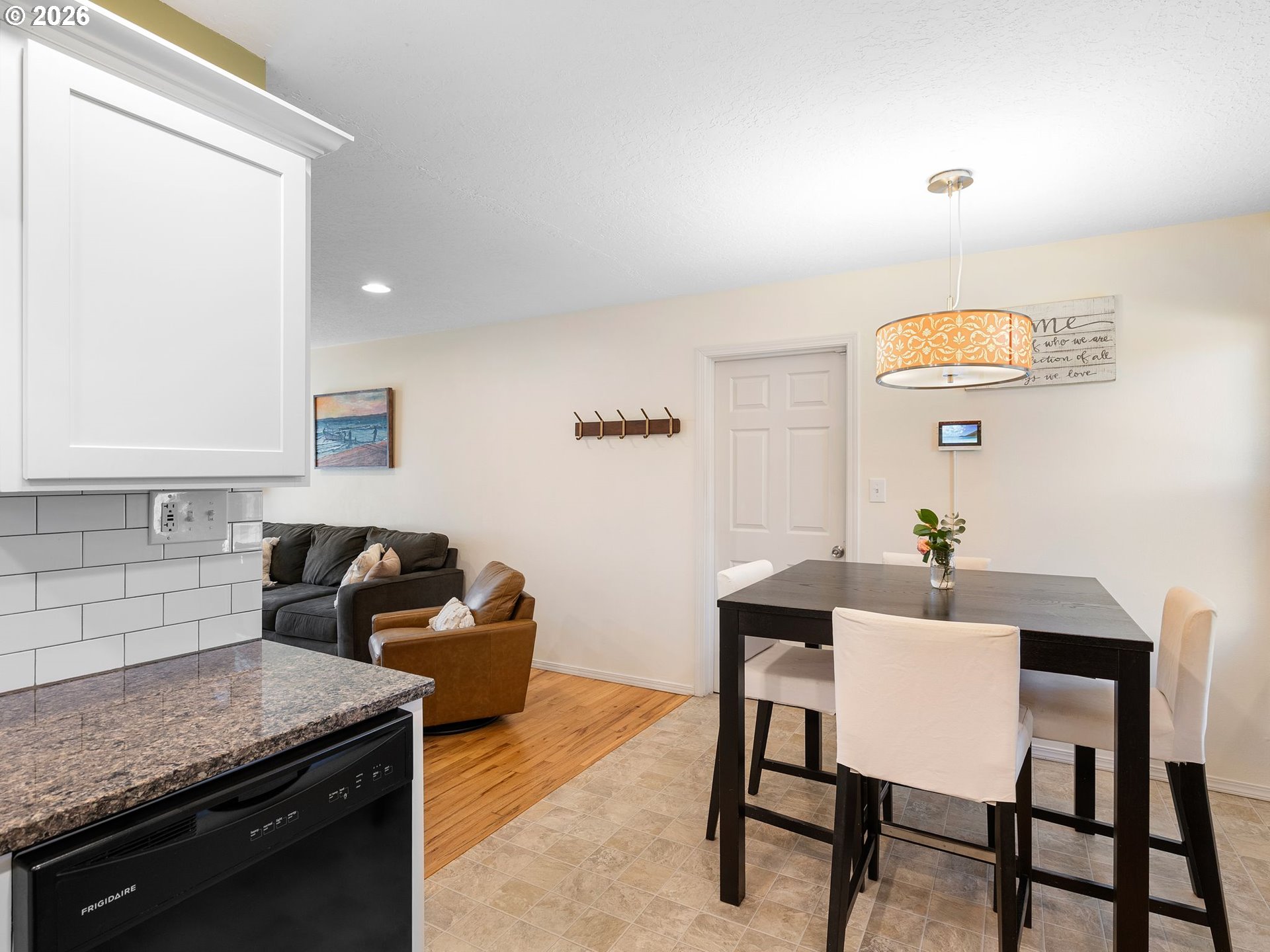 10233 North Tyler Avenue Portland, OR 97203 - Photo 7 of 35