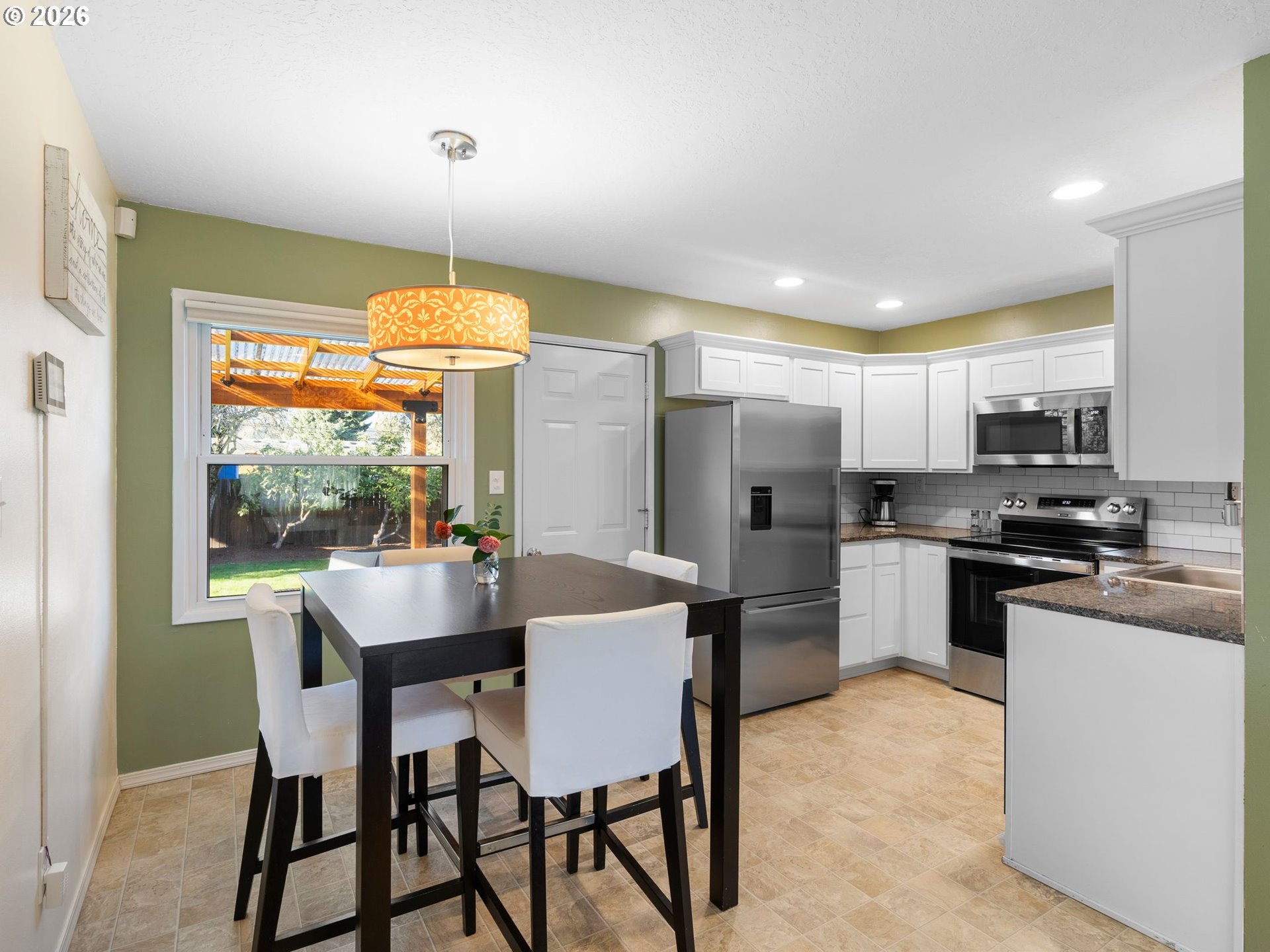 10233 North Tyler Avenue Portland, OR 97203 - Photo 9 of 35