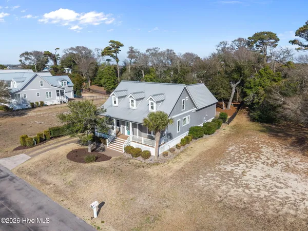 $1,295,000 | 416 Sunrise Court, Emerald Isle, NC 28594