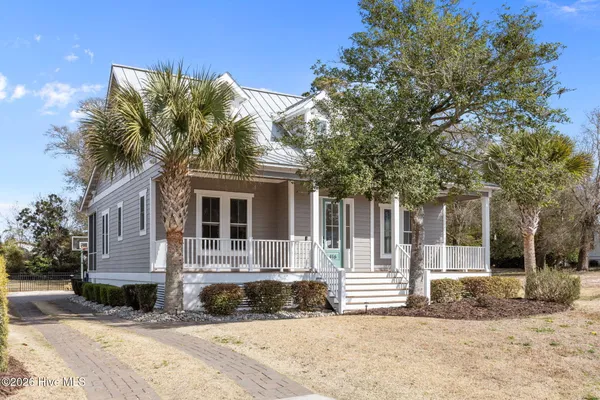$1,295,000 | 416 Sunrise Court, Emerald Isle, NC 28594