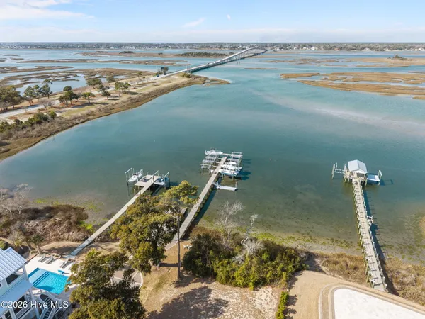 $1,295,000 | 416 Sunrise Court, Emerald Isle, NC 28594