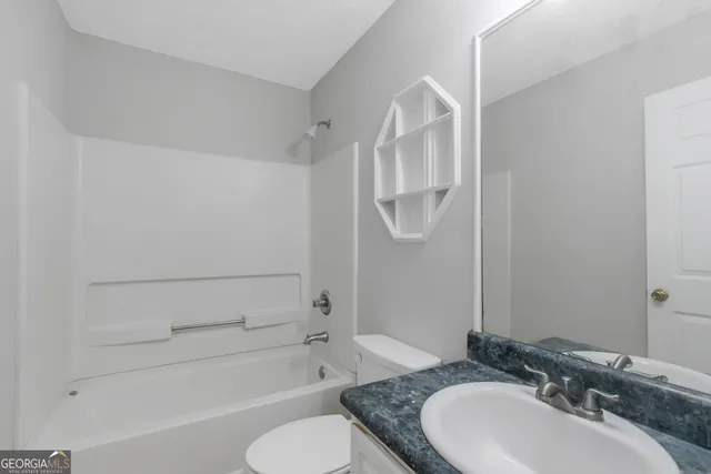 $2,295 | 420 Harvick Circle, Stockbridge, GA 30281