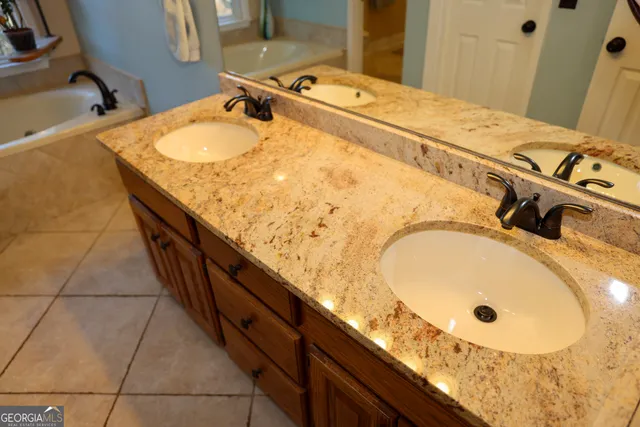 $599,999 | 1364 Bywood Court, Suwanee, GA 30024