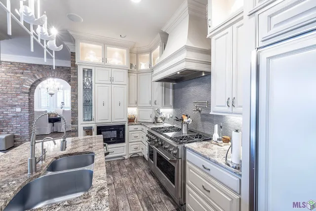 $719,000 | 309 Rue Saint Rachel, Houma, LA 70360