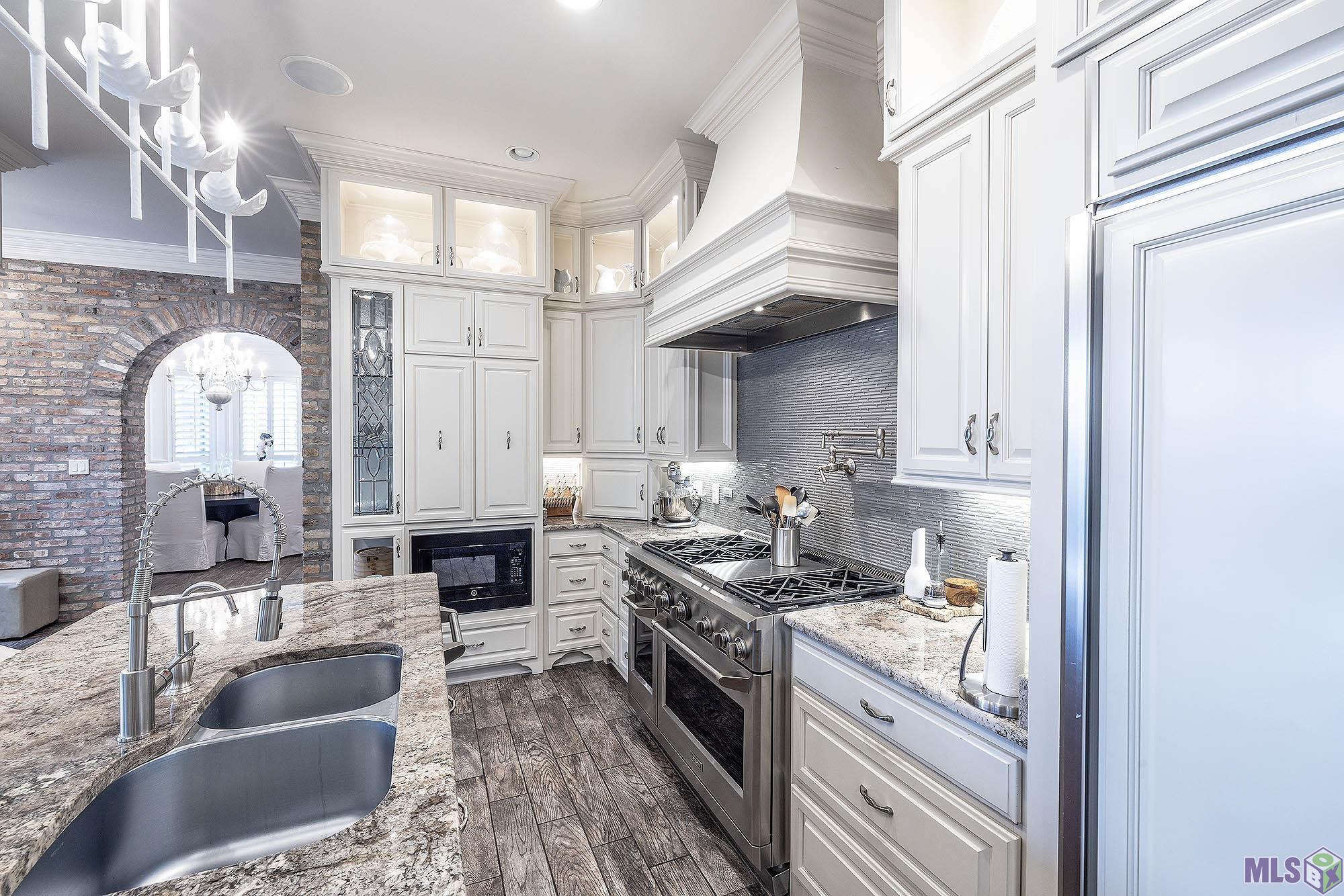 309 Rue Saint Rachel Houma, LA 70360 - Photo 12 of 27