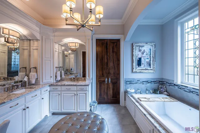 $719,000 | 309 Rue Saint Rachel, Houma, LA 70360