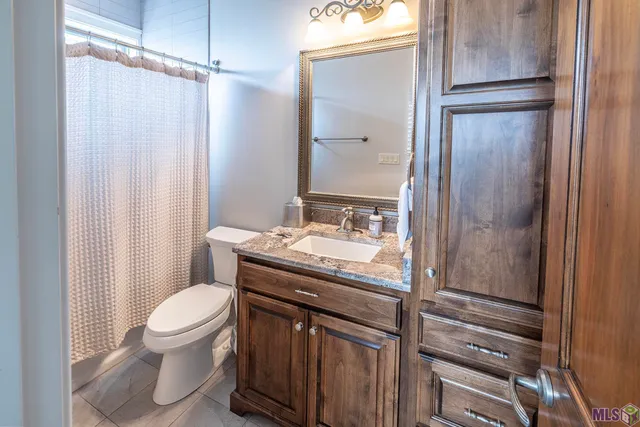 $719,000 | 309 Rue Saint Rachel, Houma, LA 70360