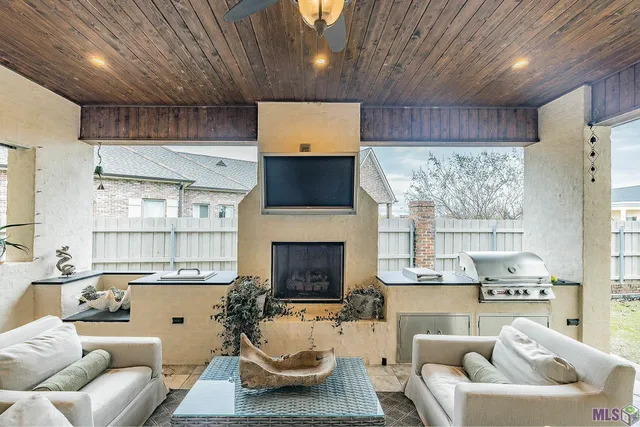 $719,000 | 309 Rue Saint Rachel, Houma, LA 70360