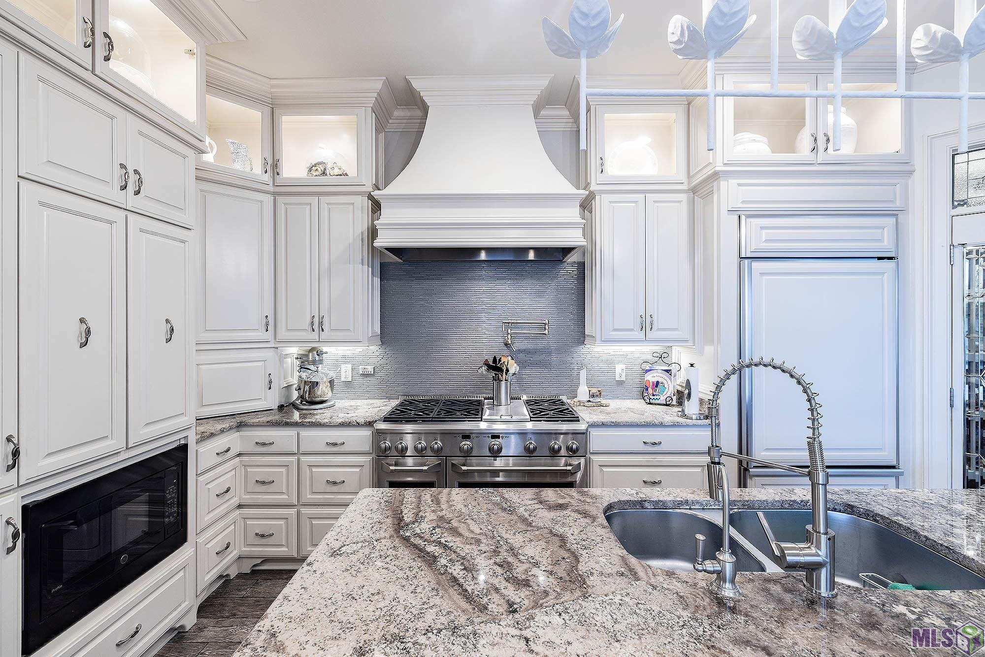 309 Rue Saint Rachel Houma, LA 70360 - Photo 10 of 27