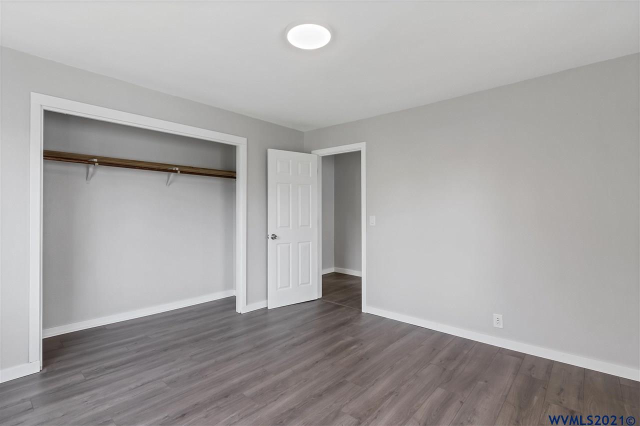 588 Southwest Clay Street Dallas, OR 97338 - Photo 21 of 31 Gallery Image 21