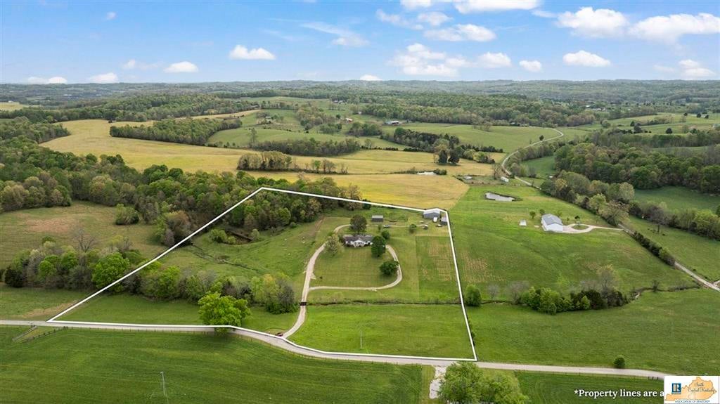 1736 Cora Wilborn Road Summer Shade, KY 42166 - Photo 2 of 18 Gallery Image 2
