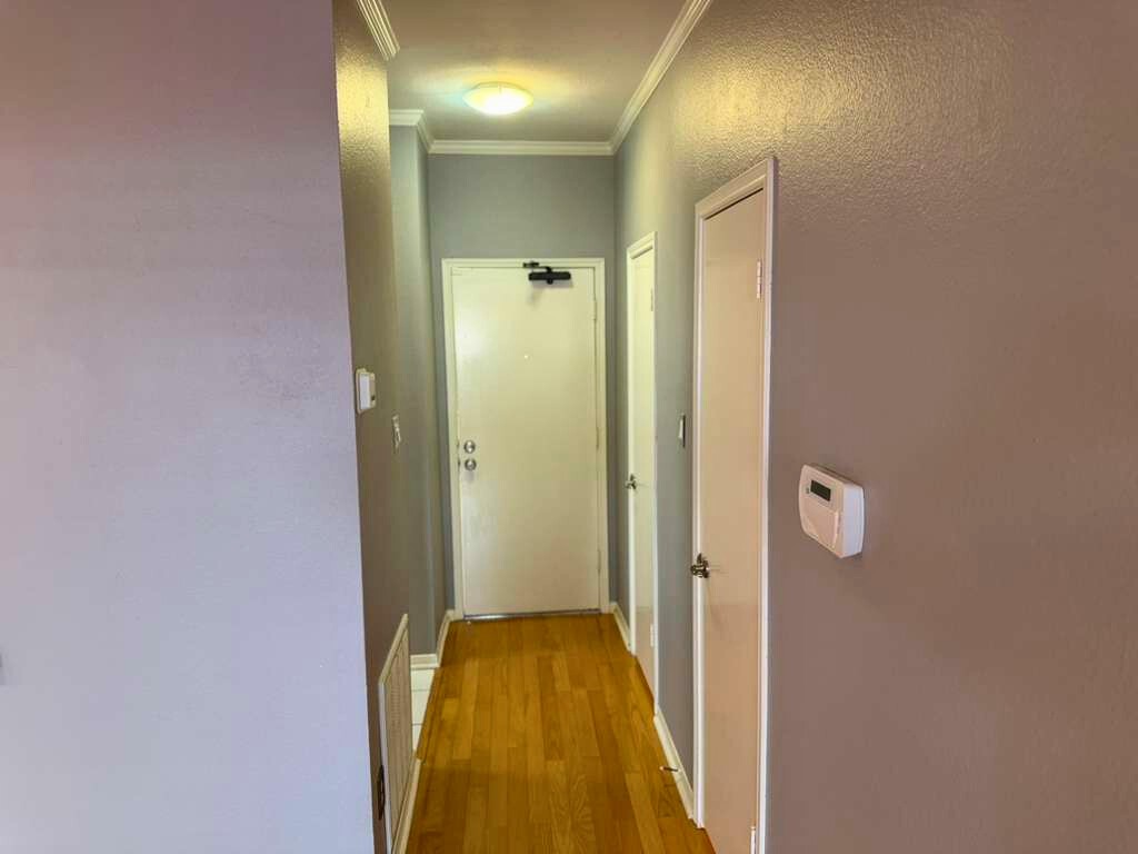 3780 Tanglewilde Street, Unit 306 Houston, TX 77063 - Photo 11 of 22 a bathroom with a tub and shower