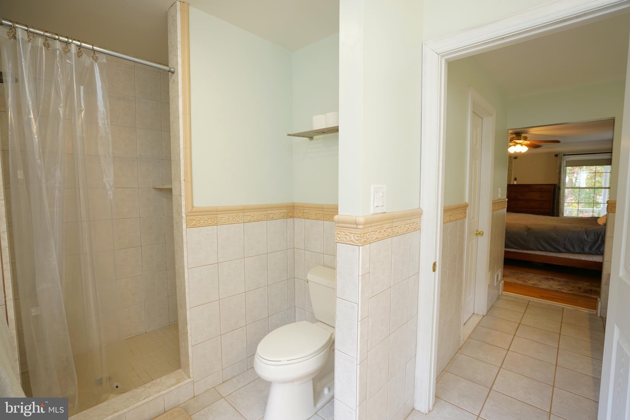 780 Forest Road Perkasie, PA 18944 - Photo 23 of 42 Master Shower