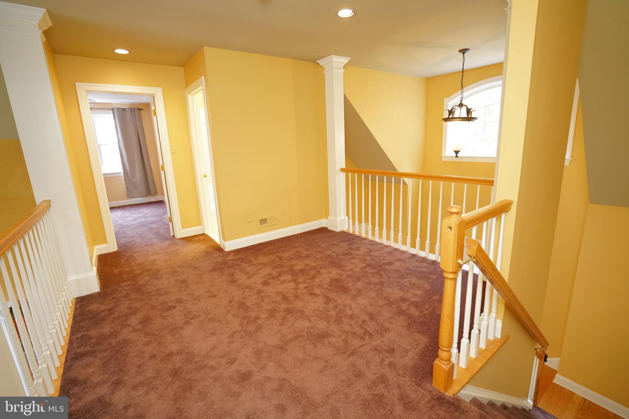 780 Forest Road Perkasie, PA 18944 - Photo 24 of 42 2nd Floor Landing