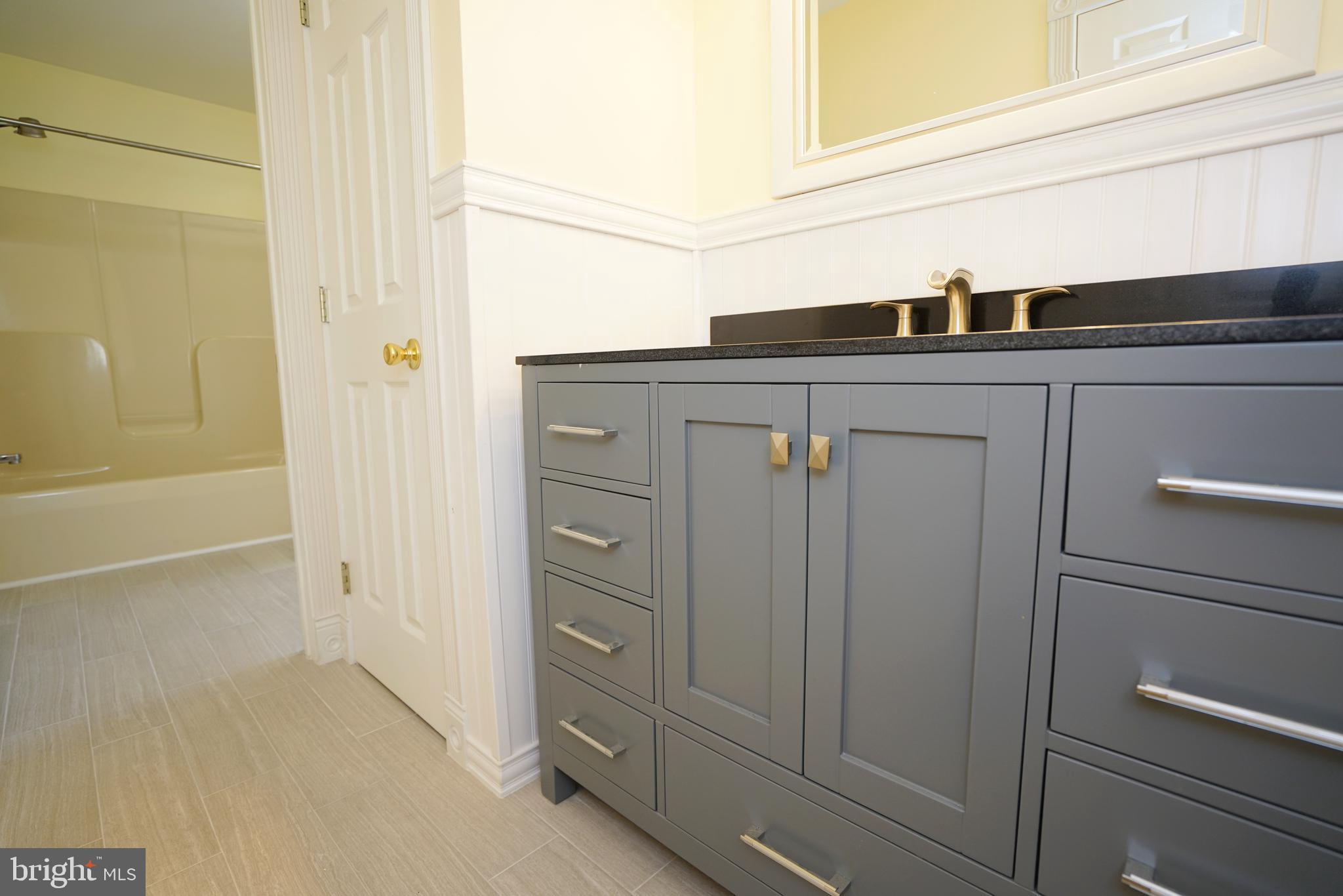 780 Forest Road Perkasie, PA 18944 - Photo 28 of 42 2nd Floor Hall Bath with large storage vanity