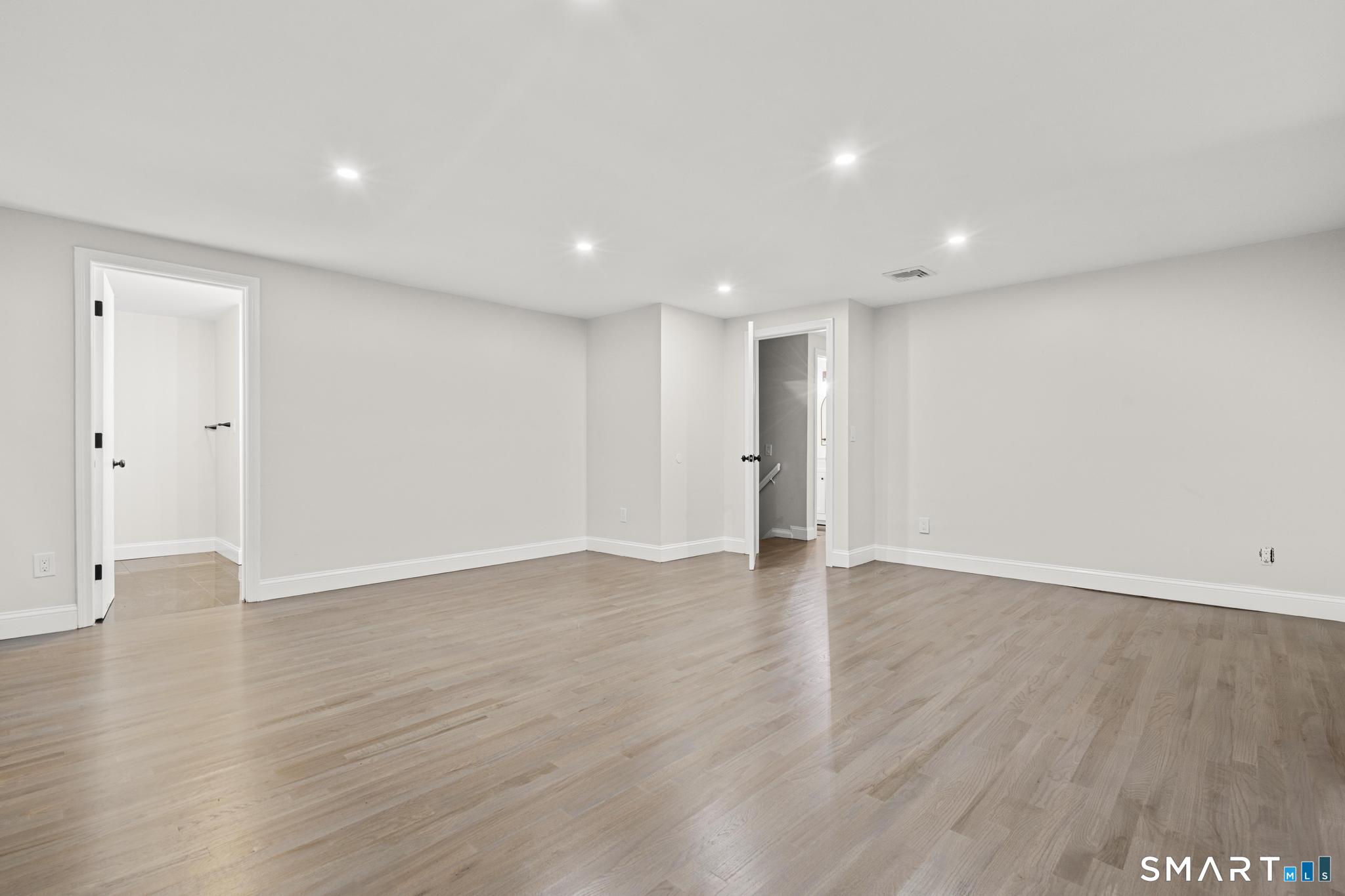 245 Dunk Rock Road Guilford, CT 06437 - Photo 23 of 34 Gallery Image 23