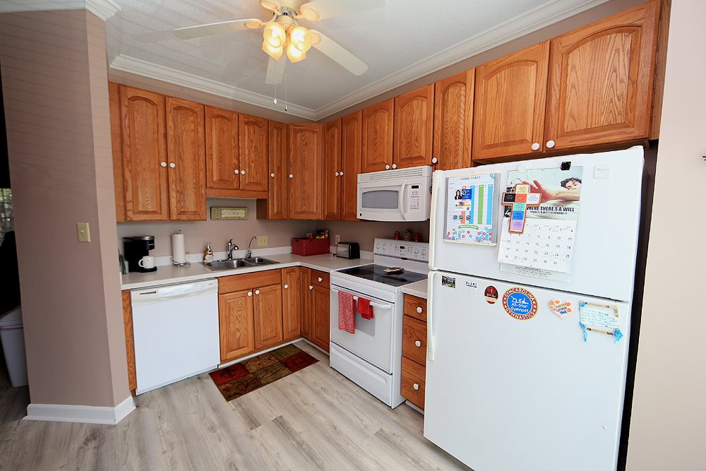 6121 Highcastle Court Raleigh, NC 27613 - Photo 3 of 19 Kitchen
