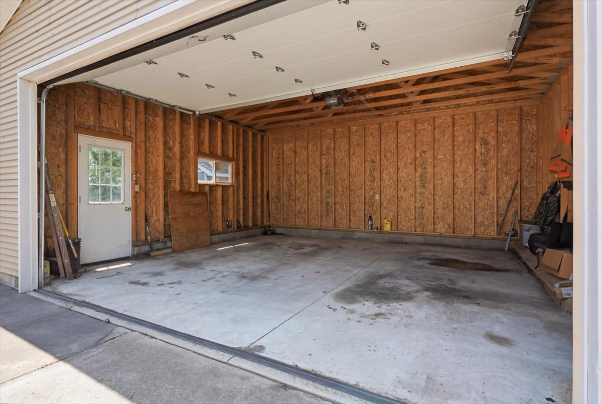 500 North Pearl Street Forrest, IL 61741 - Photo 33 of 40