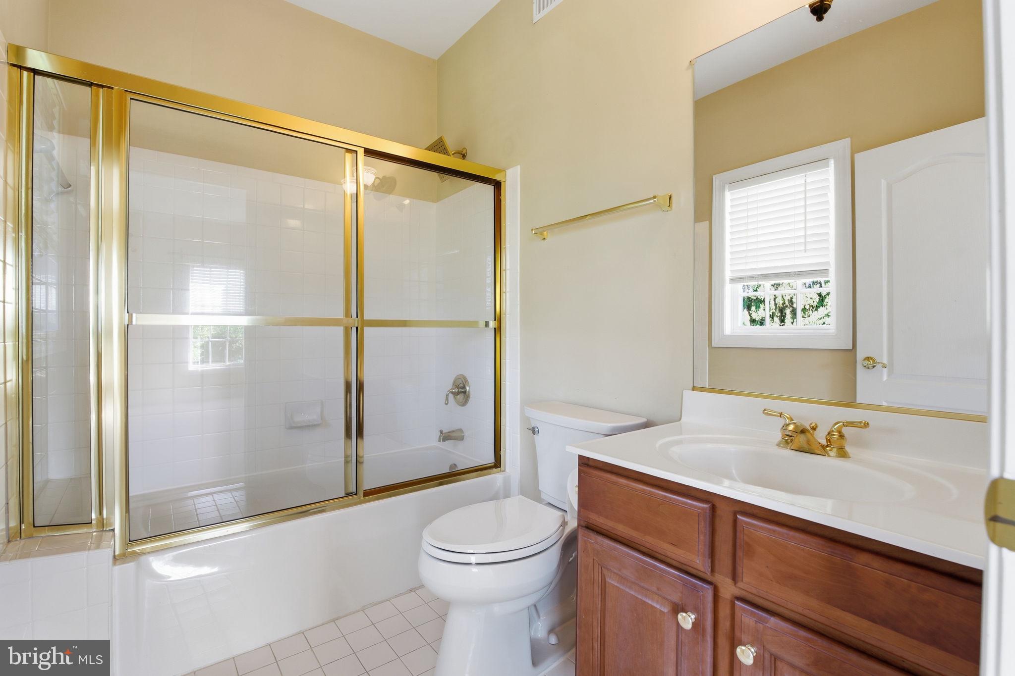 4004 Manor Oaks Road Phoenix, MD 21131 - Photo 30 of 52 Bathroom 2 (Attached to Bedrooms 2 & 3)