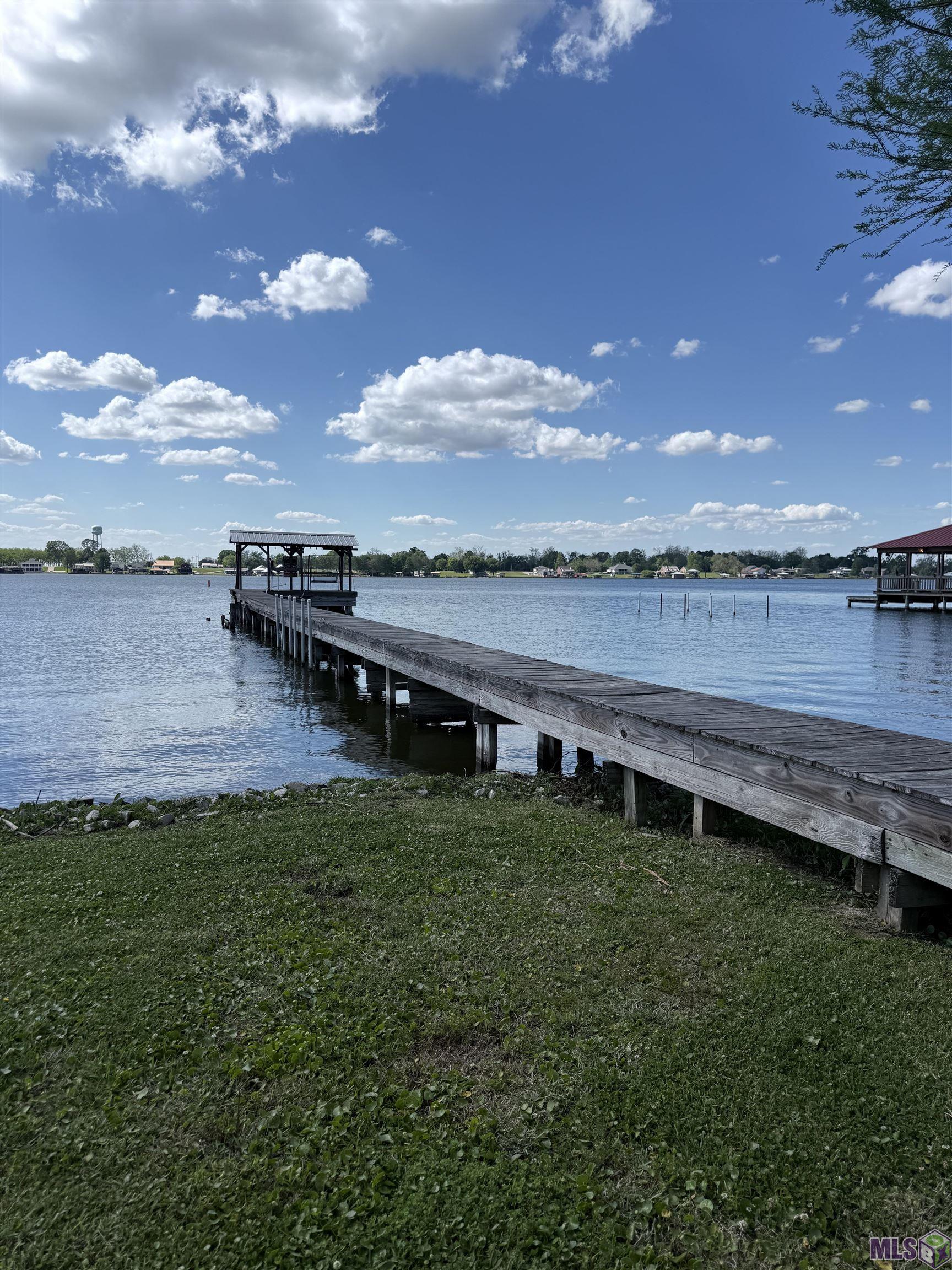 8562 Island Road Ventress, LA 70783 - Photo 1 of 16