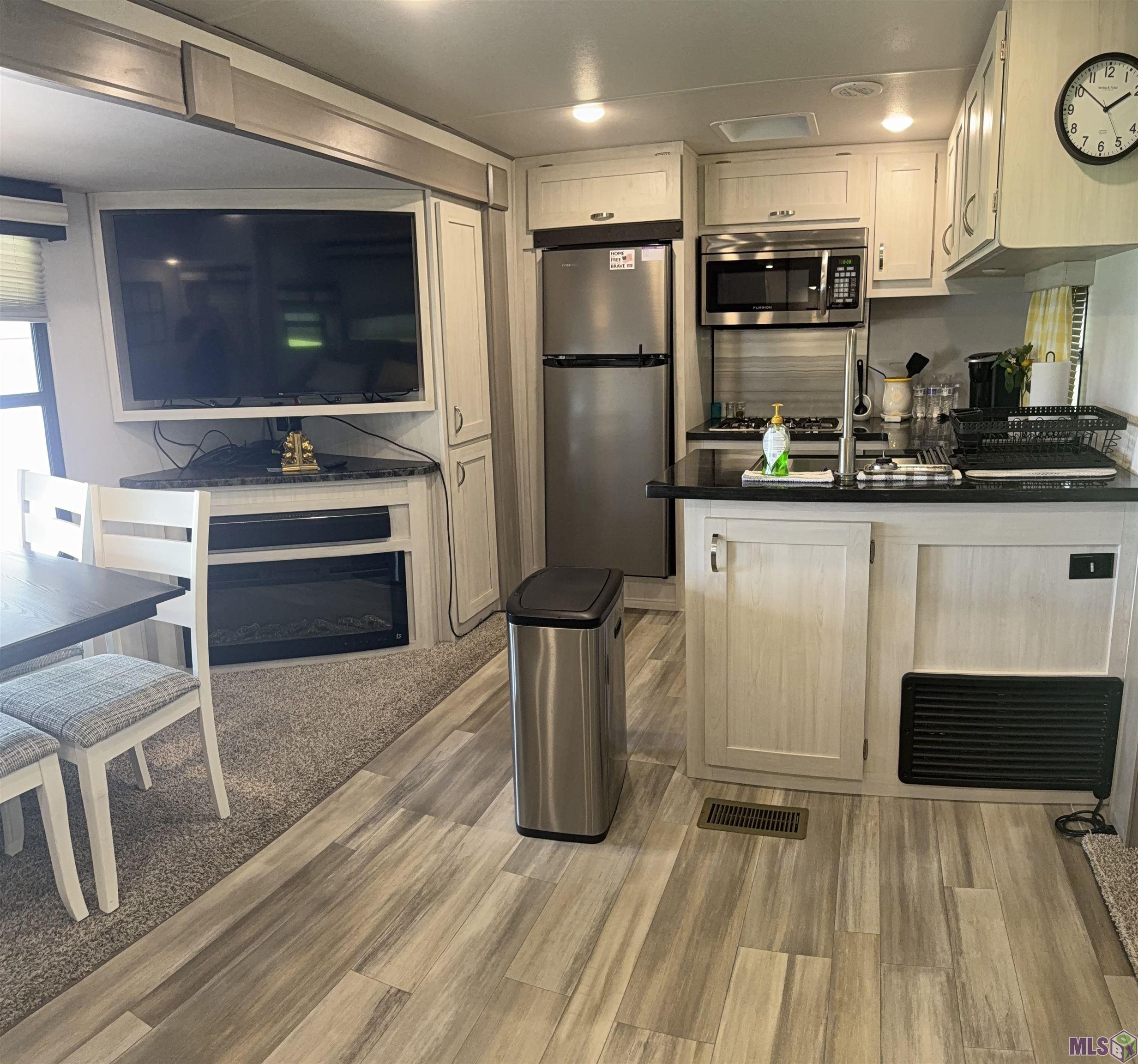 8562 Island Road Ventress, LA 70783 - Photo 5 of 16