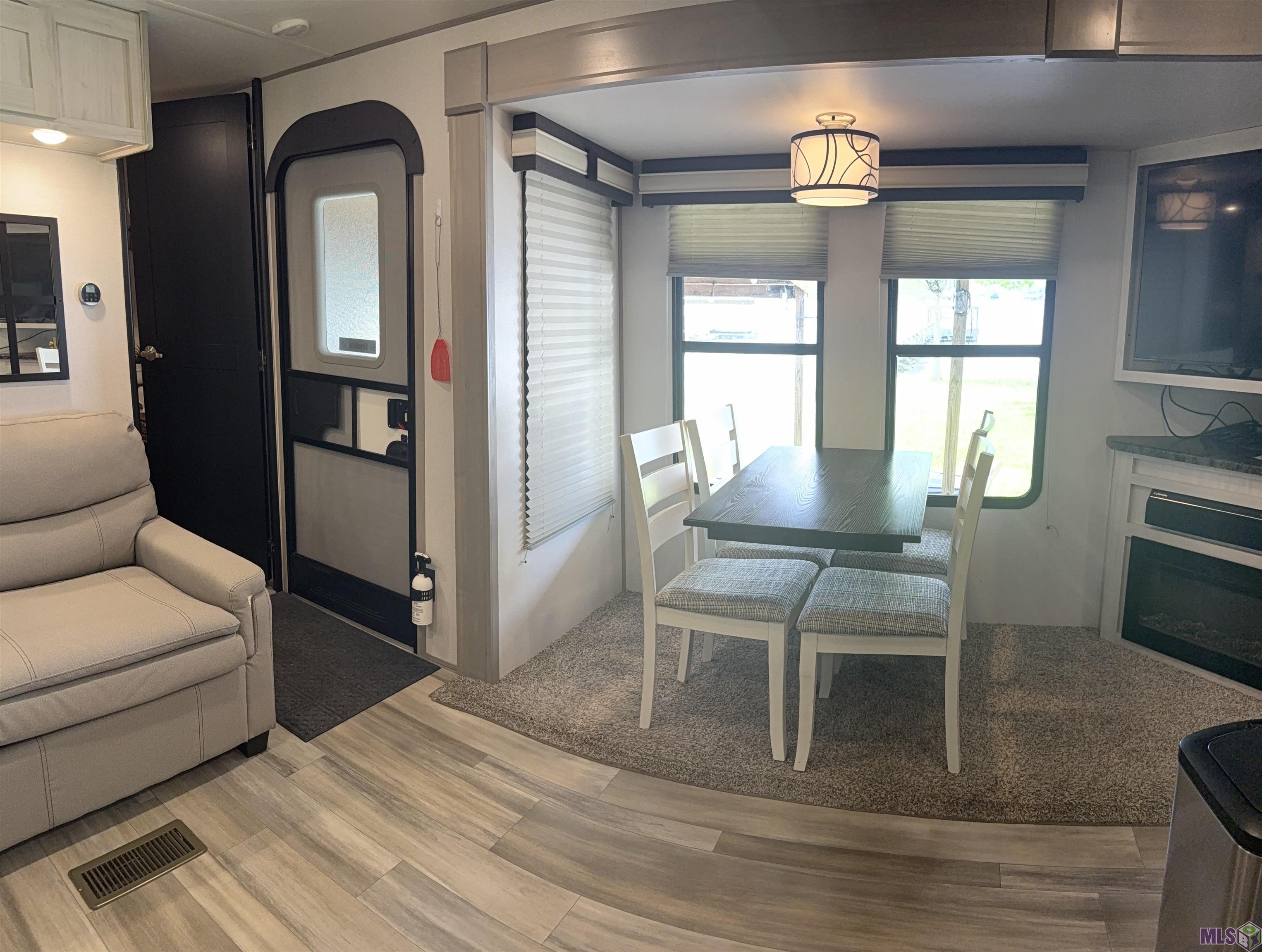 8562 Island Road Ventress, LA 70783 - Photo 6 of 16