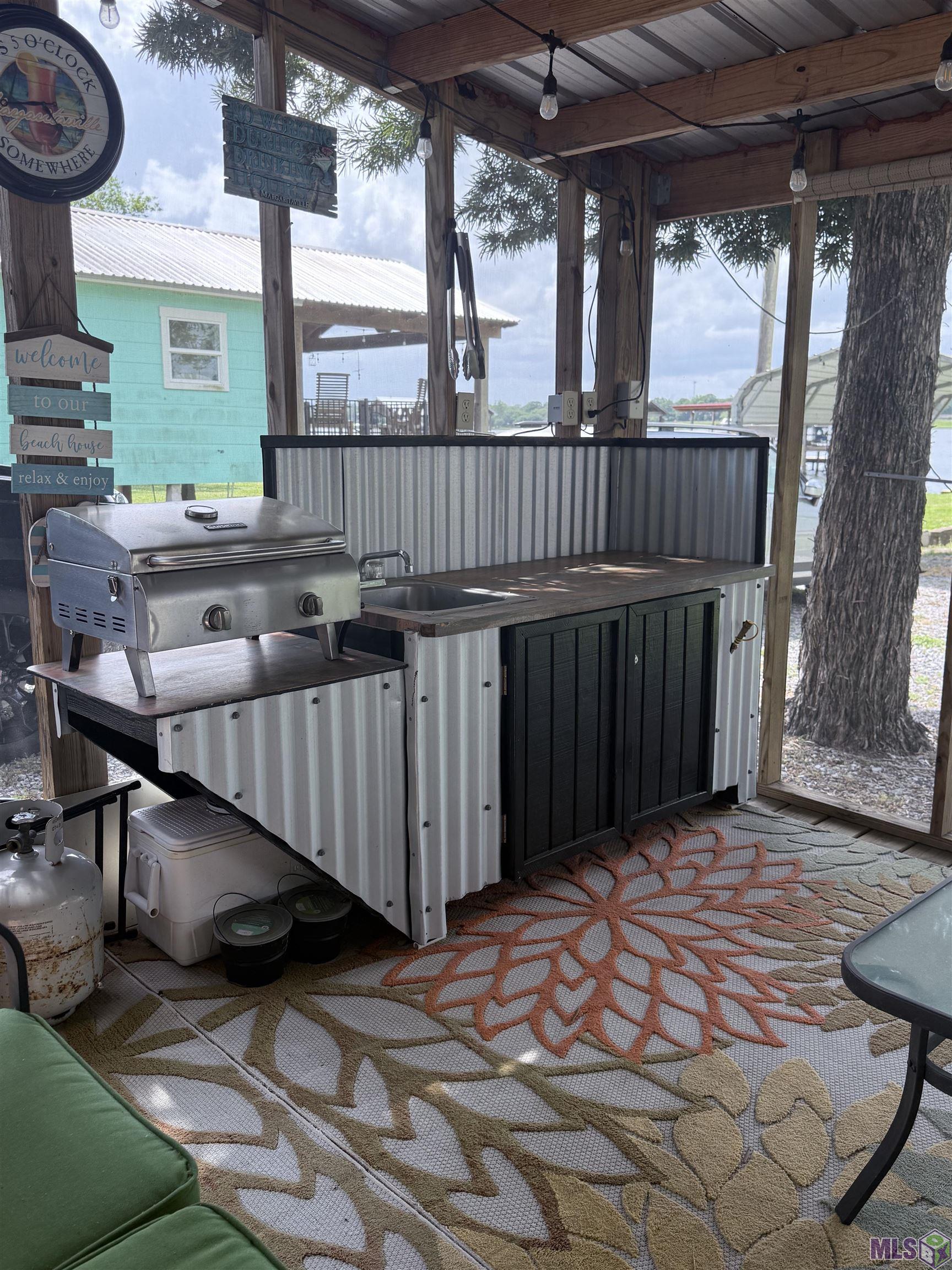 8562 Island Road Ventress, LA 70783 - Photo 7 of 16