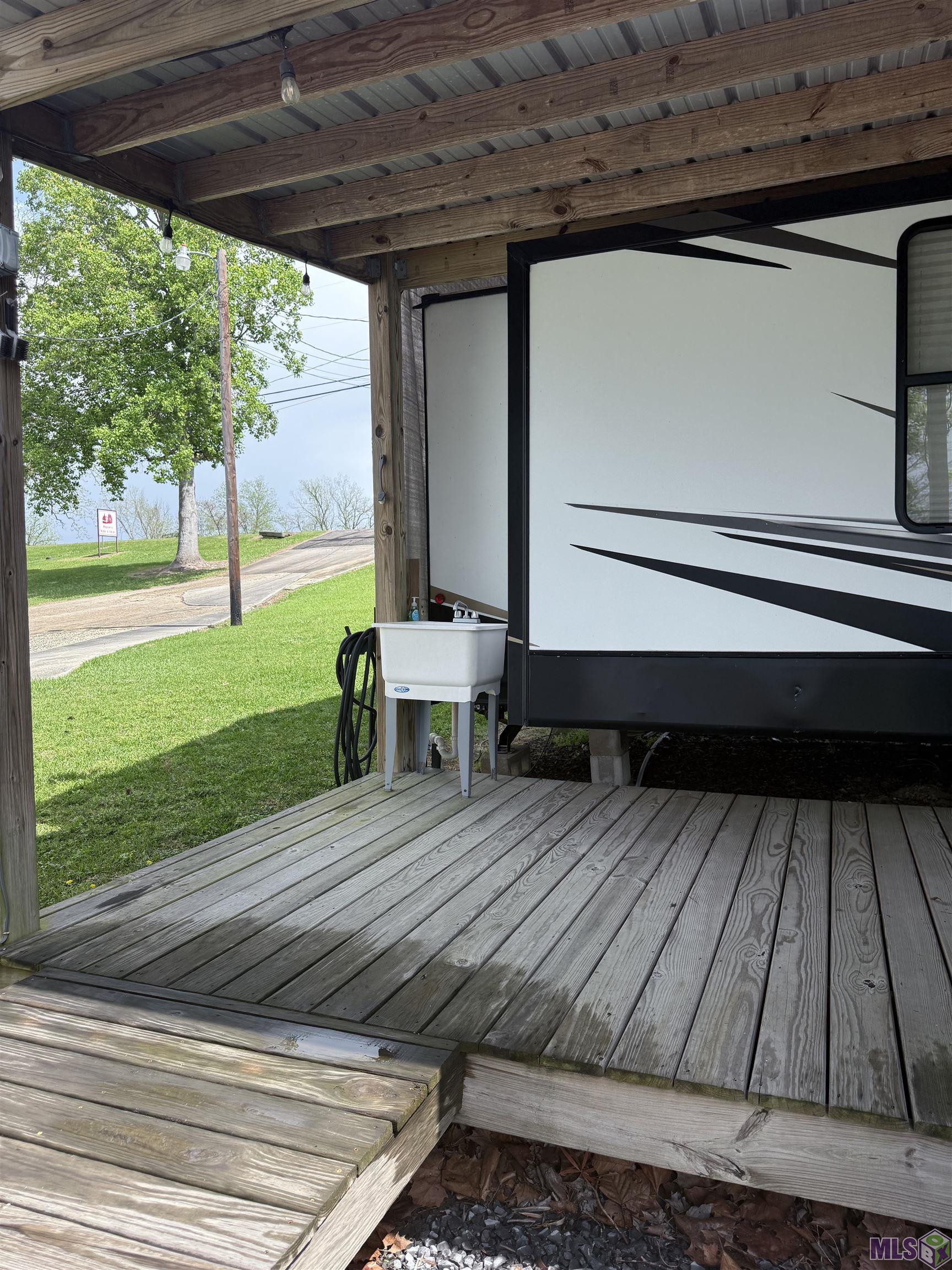 8562 Island Road Ventress, LA 70783 - Photo 8 of 16