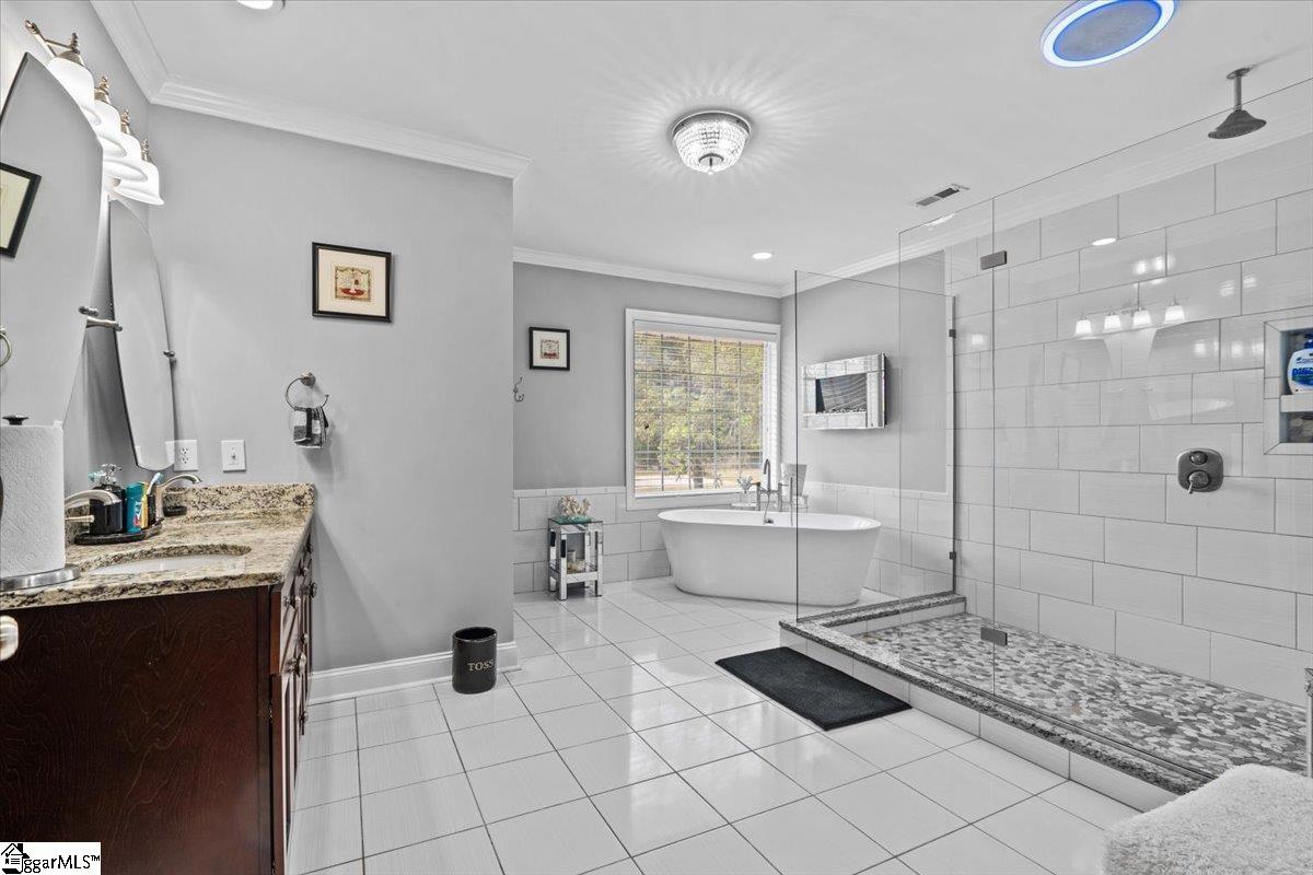 909 Anderson Ridge Road Greer, SC 29651 - Photo 7 of 36