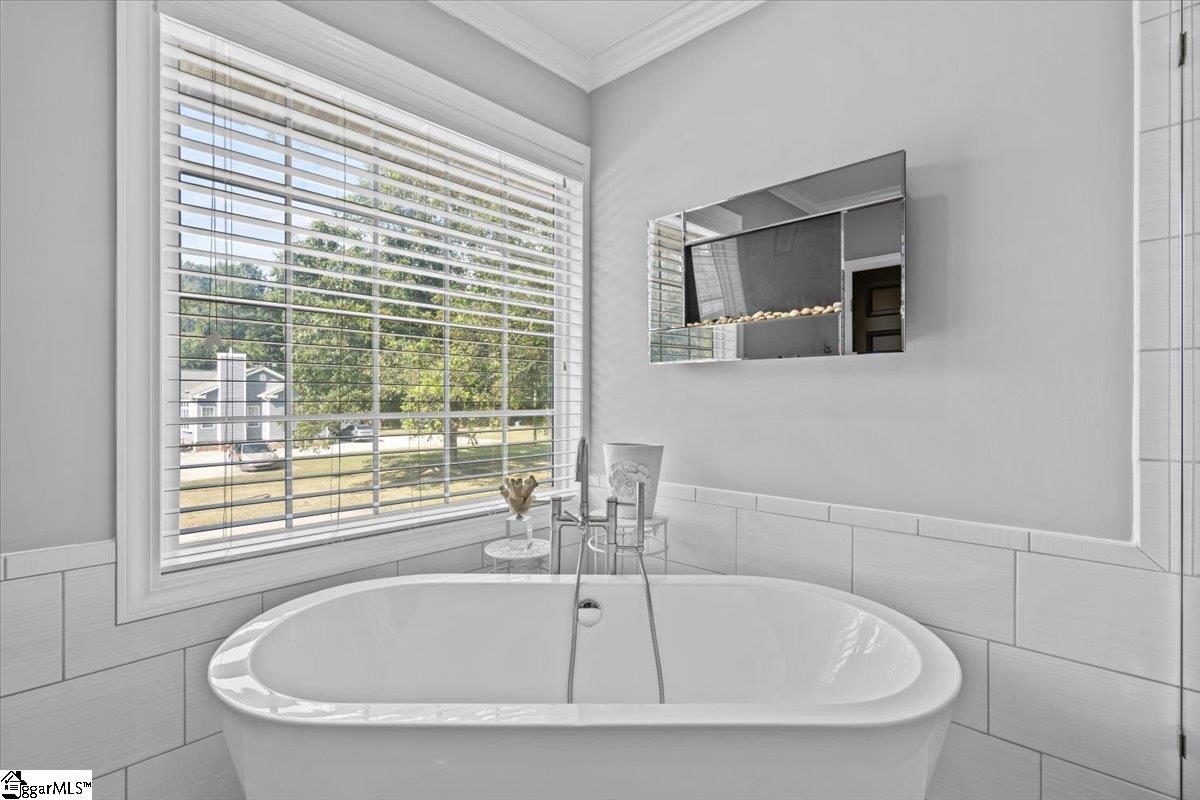 909 Anderson Ridge Road Greer, SC 29651 - Photo 9 of 36