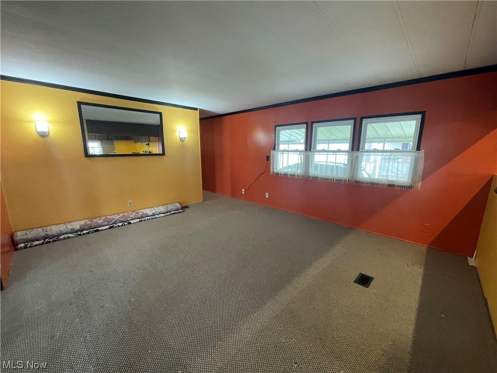 18592 Edwards Road, Unit 154 Doylestown, OH 44230 - Photo 15 of 29 Gallery Image 15