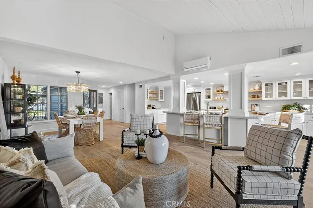 $2,295,000 | 18 East Malaga Place, Manhattan Beach, CA 90266
