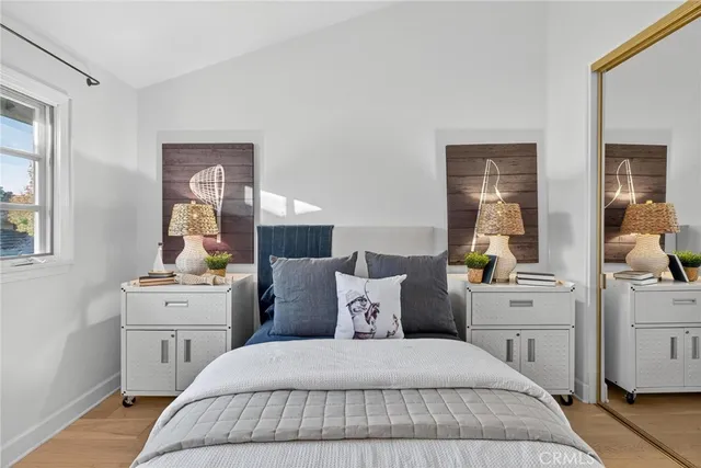 $2,295,000 | 18 East Malaga Place, Manhattan Beach, CA 90266