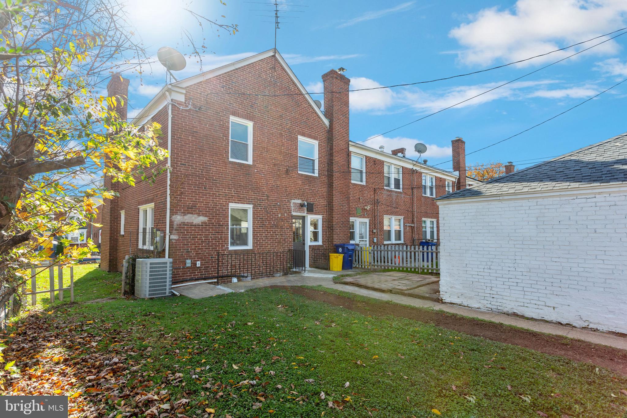 1414 Kingsway Road Baltimore, MD 21218 - Photo 29 of 34
