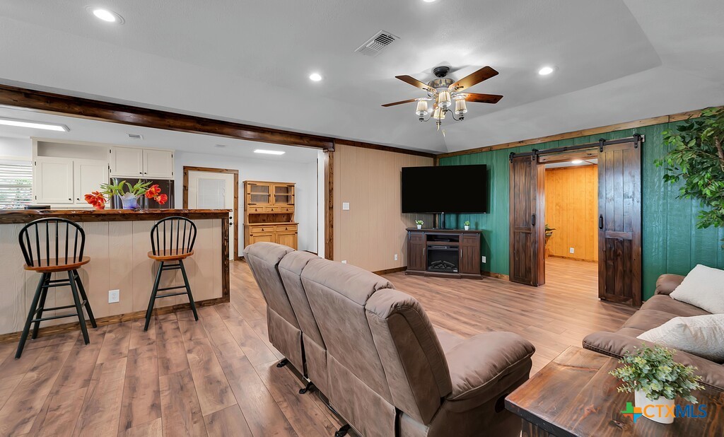 10280 South Whitehall Road Temple, TX 76504 - Photo 8 of 48