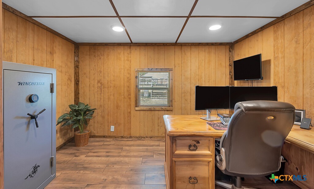 10280 South Whitehall Road Temple, TX 76504 - Photo 10 of 48