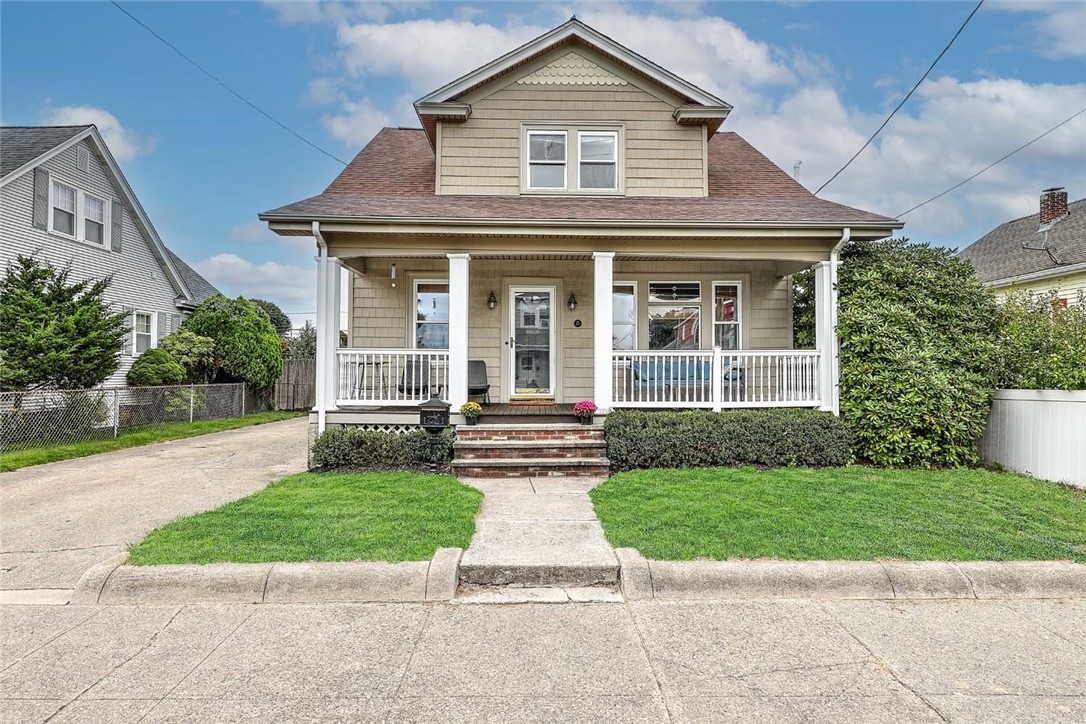 15 Greenfield Street Pawtucket, RI 02861 - Photo 1 of 38