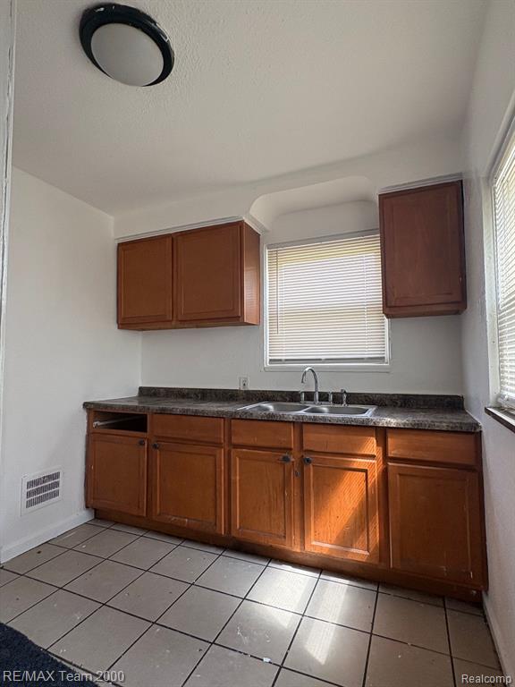 16554 Coyle Street Detroit, MI 48235 - Photo 14 of 21